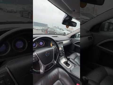 фото volvo v70 iii 0