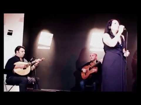 Sandra Correia - Quadras de amor (fado amora) @ FNAC Almada 2015