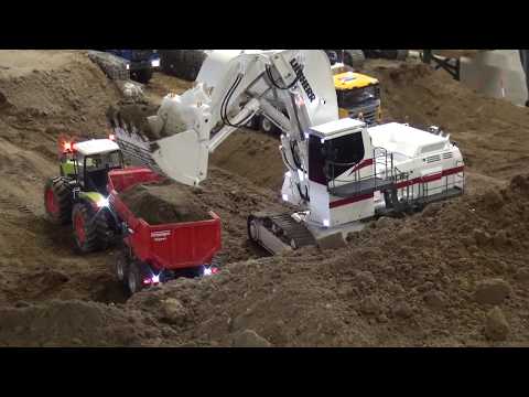 Liebherr 9100 Mining Excavator