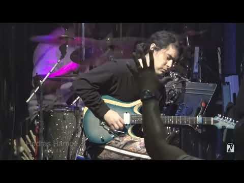 Praise is What I do - William Murphy (Hedras Solo)