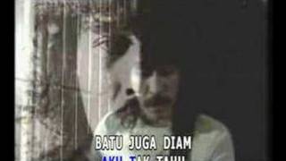 Download lagu Ya atau tidak Iwan Fals mp3 Download lagu Ya atau tidak Iwan Fals mp3