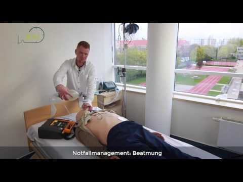 Emergency management: How do I correctly perform ventilation using a resuscitation bag?