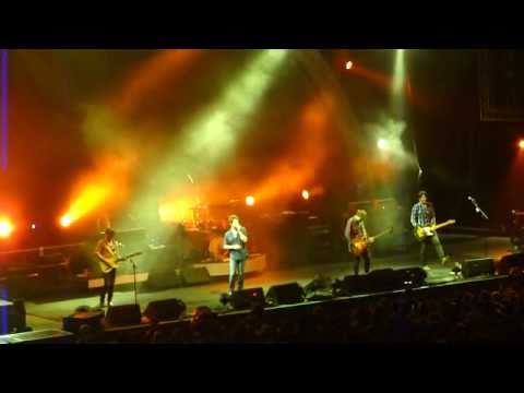 Powderfinger - Private Man - Live - Sydney - Acer Arena - Nov 6 2010