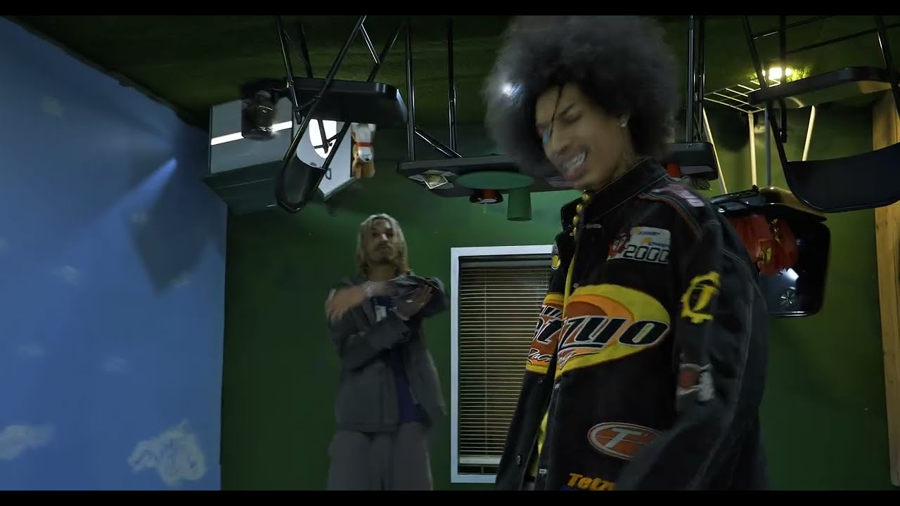 Ayo & Teo - Like Uzi (Official Music Video)