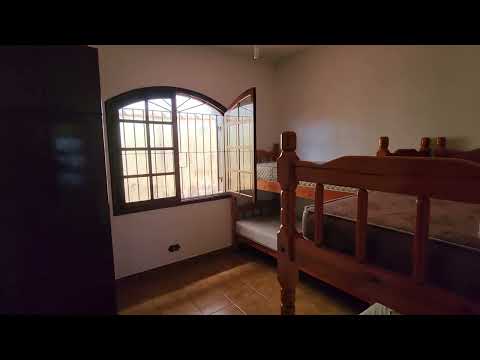 Casa à venda em Peruíbe - SP