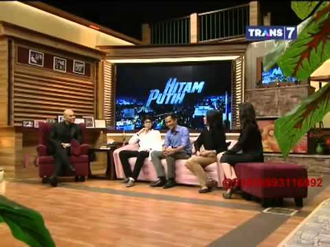 Hitam Putih 4 Mei 2015 FULL - Siswa Pelapor Kebocoran UN & Indonesia Mengajar