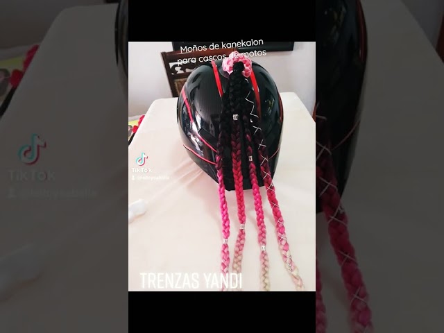 Vídeo relacionado con Porgeel Coletas para Casco 1 par de Casco Personalizado Desmontable Pelo Reutilizable Trenza Fresca para Mujeres y niñas Accesorios Decorativos de Moda para Motocicleta para Cualquier