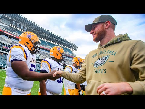 Eagles' Carson Wentz welcomes HS players