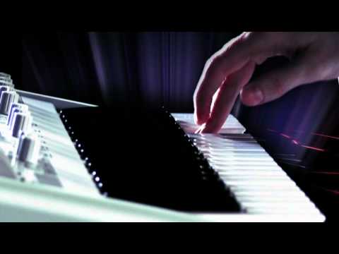 Angelzoom - Everyone cares - Official Video (alternativ radio version)