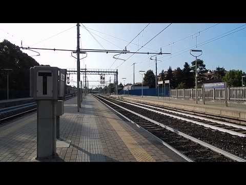 E402B 126 FB per EXP 14145 (Lourdes)-Ventimiglia-Rimini, in transito a Castelfranco Emilia!