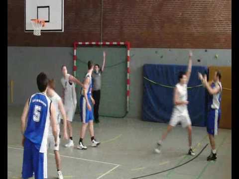 Ballinthecity: TuS Bothfeld 04 - ASC 46 Göttingen  Oberliga Herren