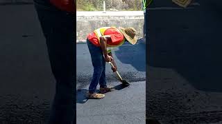 asphalting concrete pavement.