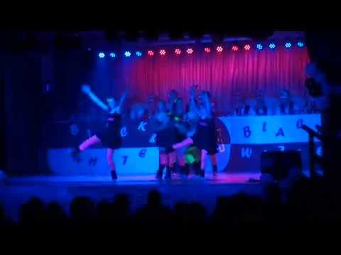 FC Leeheim Tanzgruppe Pearls Kappensitzung Leeheim 2012.avi