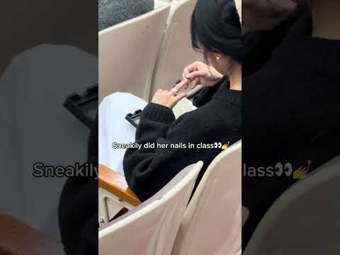 THIS easy to get your nails done in class #ohora #ohorausa #UCLA #Harvard  #collegelife #diynail