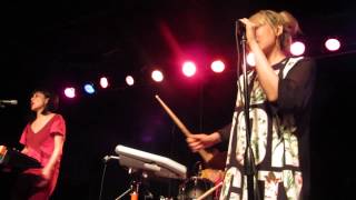 Cibo Matto - Know Your Chicken (May 30, 2013 New York)