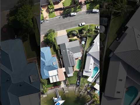 22 Hume Parade, Paradise Point, QLD 4216, 4房, 3浴, House