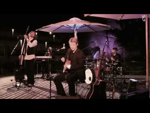 Huebnotix - I'm all over it (2012)