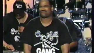 Sugar Hill Gang ft Melle Mel LIVE: 8th Wonder/The Message/Rapper&#39;s Delight (1998) enhanced video