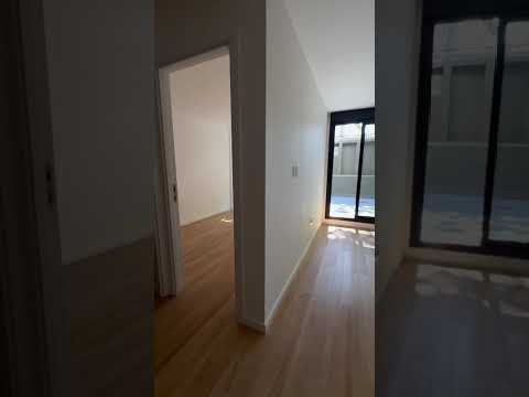 Video de YouTube - Apartamento en Alquiler de 1 dormitorio con  Garage en Cordón Sur, Montevideo
