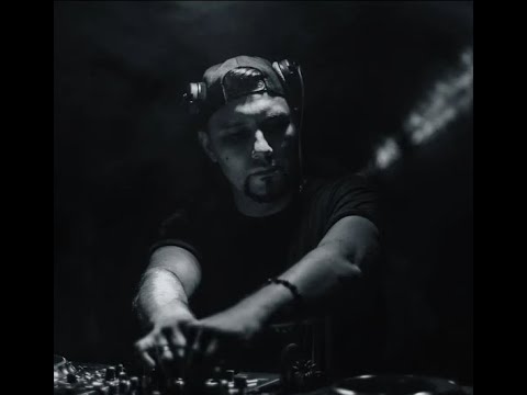 DADA RAVE - Freaky Monday Party Perfomance