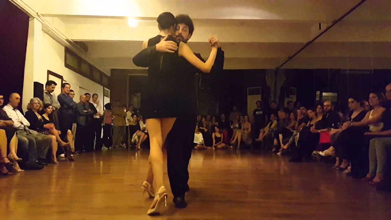 CEREN ÖZTUNÇ & SERDAR ÖMER 1-4 (improvisation) Milonga El Huracan 17/10/2015