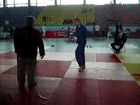 Vasi Fusle vs. Checiu - meci judo