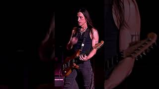 Nuno Bettencourt from Extreme playing Play with me!  #musicianlife #guitaristforlife #rockandroll