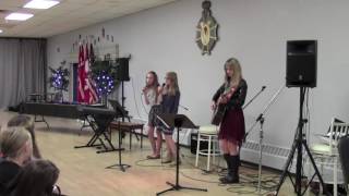 Hand in My Pocket/I Feel the Earth Move (Glee Mashup) - Lauren & Kristen - Fall Concert 2015
