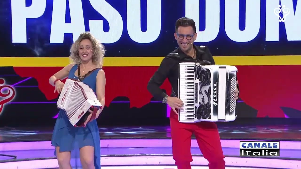 Giuseppe Spinelli & Veila - PASO DOMI (paso doble) Canale Italia SPECIALE FARFALLINA in TV