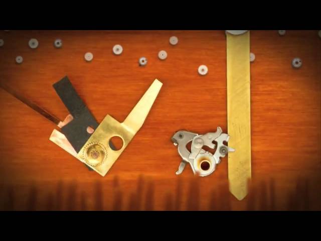 Vídeo relacionado con Falcon en equipo mecánico steampunk, pájaro vibrante Sudadera