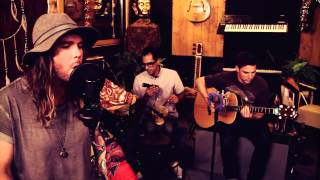 Dirty Heads - Higher and Higher (Acoustic)