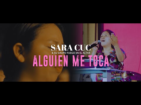Alguien me Toca - Sara Cuc