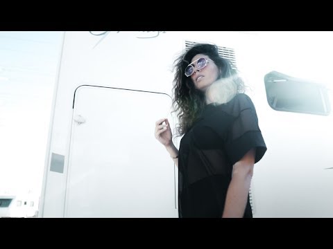 NYA DE LA RUBIA & JUAN MAGÁN - No se puede tener to (VIDEO OFICIAL)