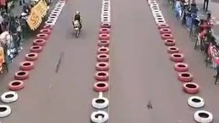 Download lagu Vidio drag vivaa vidio versi-Aku takut kehilanganmu mp3 Download lagu Vidio drag vivaa vidio versi-Aku takut kehilanganmu mp3