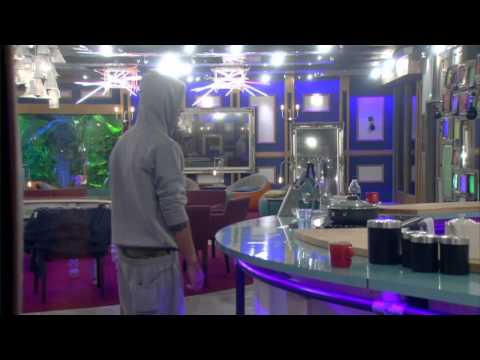 Day 20: Abz presents Louie with an unexpected gift...