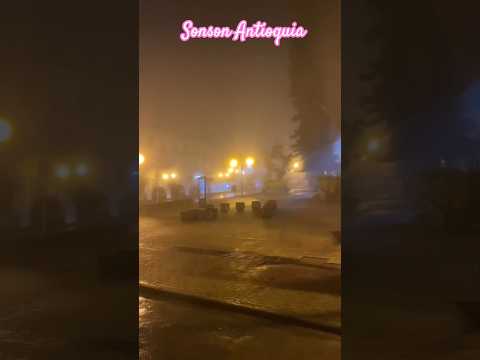 Así es Sonson Antioquia lleno de frío y neblina #reels #turismo #sonson