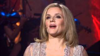 Celtic Woman - White Christmas - Giáng Sinh băng giá