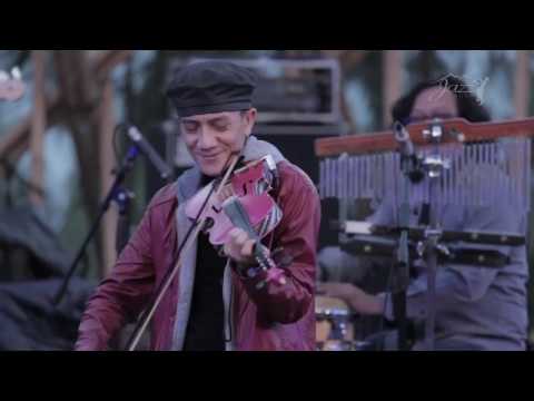 download lagu mp3 mp4 Ansambel Musik Jazz, download lagu Ansambel Musik Jazz gratis, unduh video klip Ansambel Musik Jazz