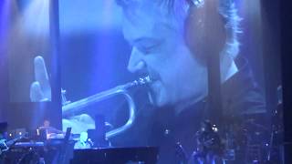 Gigi D&#39;Alessio canta Indifferentemente - live parigi 2015 France