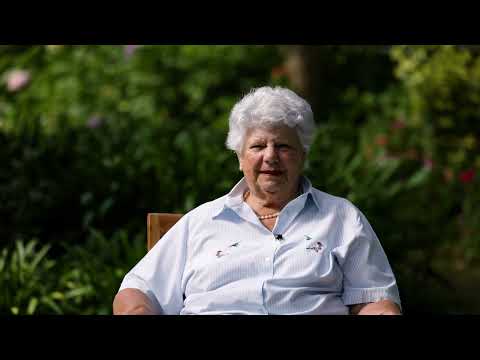 Overbergbewoners Episode 8: Get to know Tannie Mary Spies and her blooming flower farm!