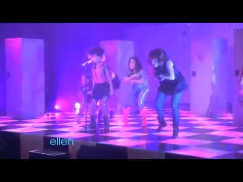 Willow Smith - Whip My Hair (Live Ellen Show HQ)