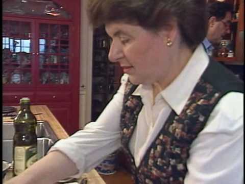 Ciao Italia 901-r0171 Mario's Fregola with Clams