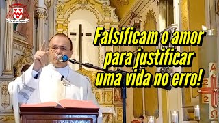 “Amar os h0m0ssexu4is não é colocar na porta da igreja uma bandeira do arco-íris…” (Padre Francisco)