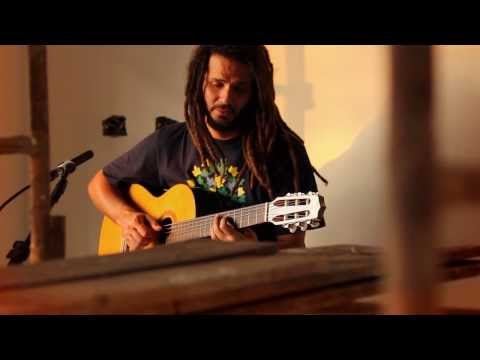 Carlinhos ZODI - Sempre Mais (voz e violão)
