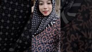 Download lagu BUMIL HIJAB CANTIK 9 BULAN LIVE SAMBIL SENDERAN mp3