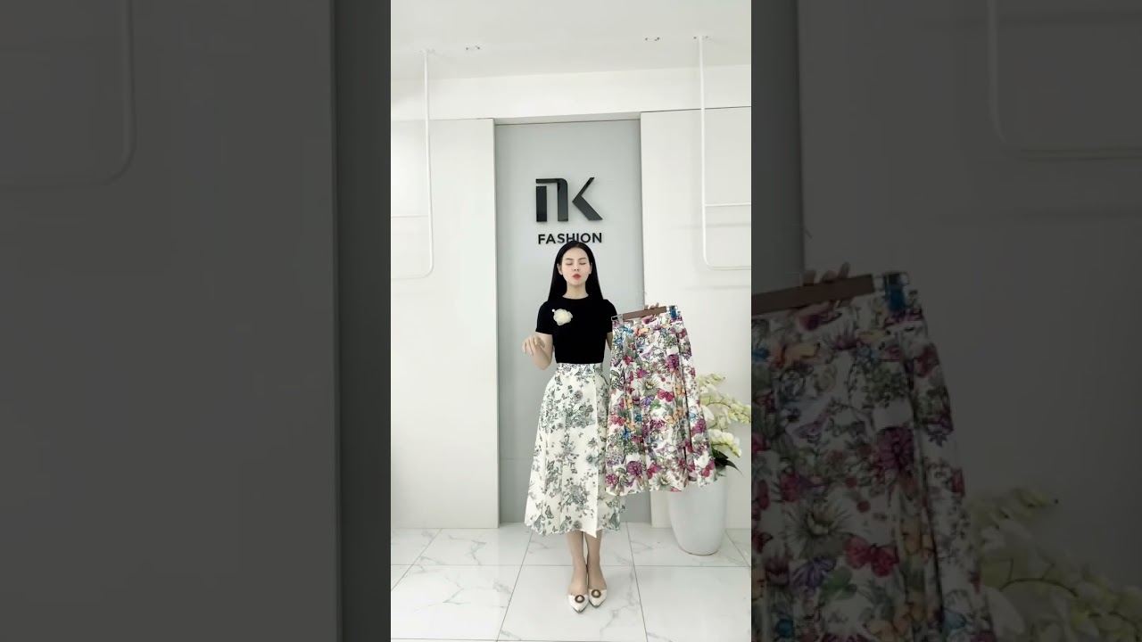 Áo Thun Cổ Tròn Croptop  Năng Động Vải Mềm Mịn NKAT2502005