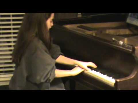 Lucia Spinosa playing Tarantella