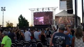 hold the line toto lincoln ca aug 25th 2017 rob r