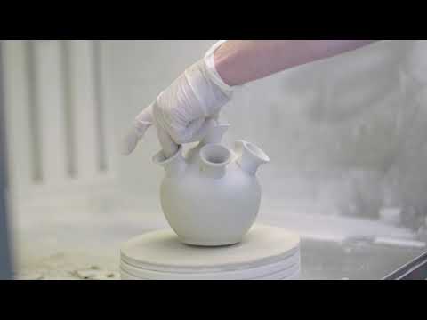 A produção da Delfts blauw aardewerk por Heinen Delfts Blauw