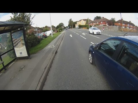 RV58JCJ - Fast, Close, Lazy, Inconsiderate Overtake.